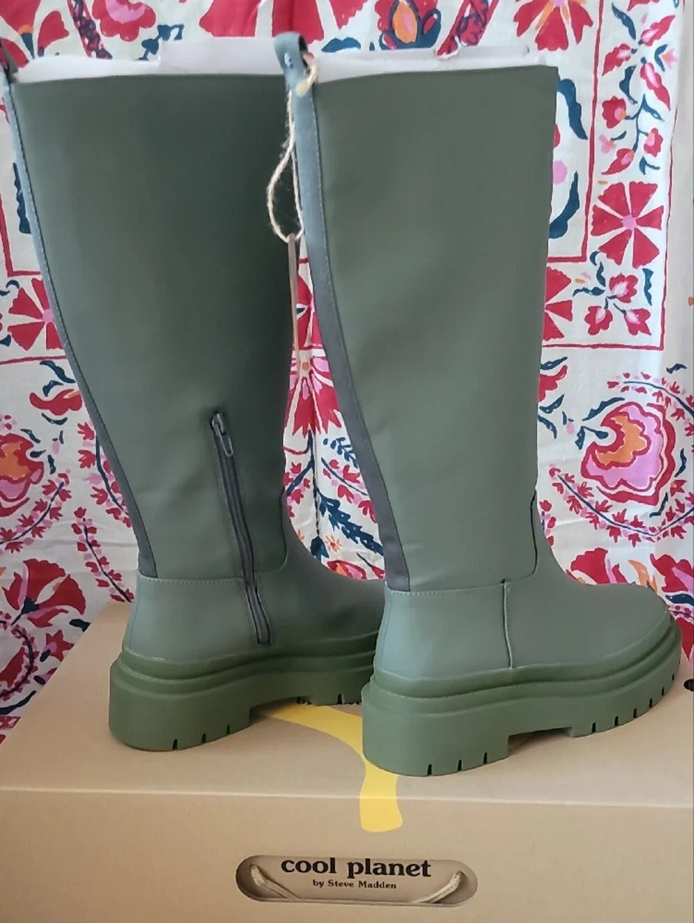Steve Madden Olive Pari Green Rain Boots Chunky Sole Boots